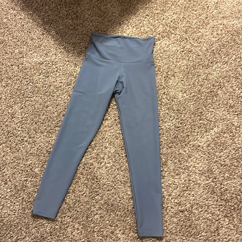 Blue leggings